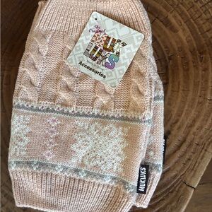 Muk Luks Blush and Cream Boot Toppers NWT